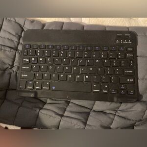 Amazon Black Wireless Bluetooth Keyboard